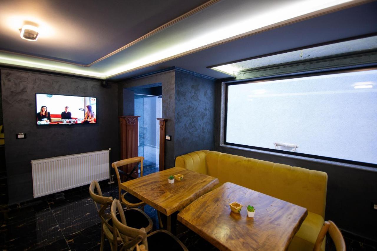 Boutique Hotel Kooperativa Pogradec Luaran gambar